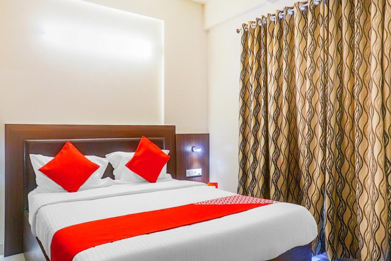 פונה Oyo 15541 Pearl Inn מראה חיצוני תמונה
